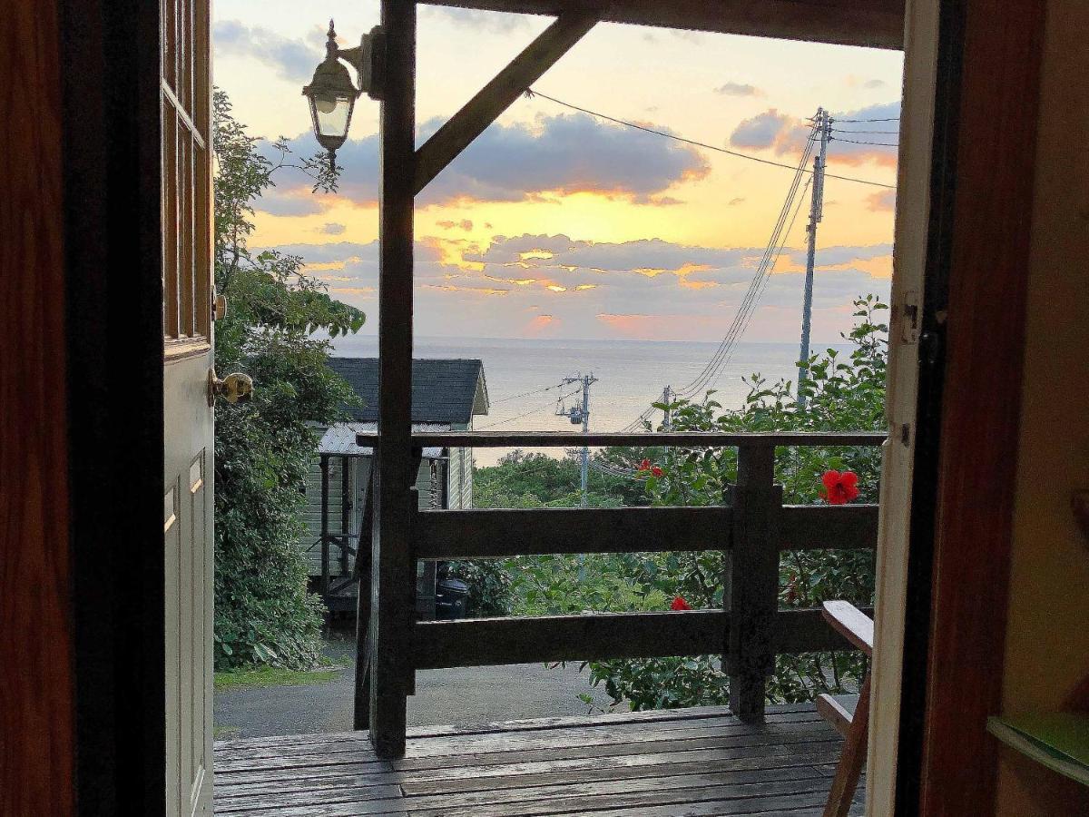 Panorama Ocean View Cottage Motobu Buitenkant foto