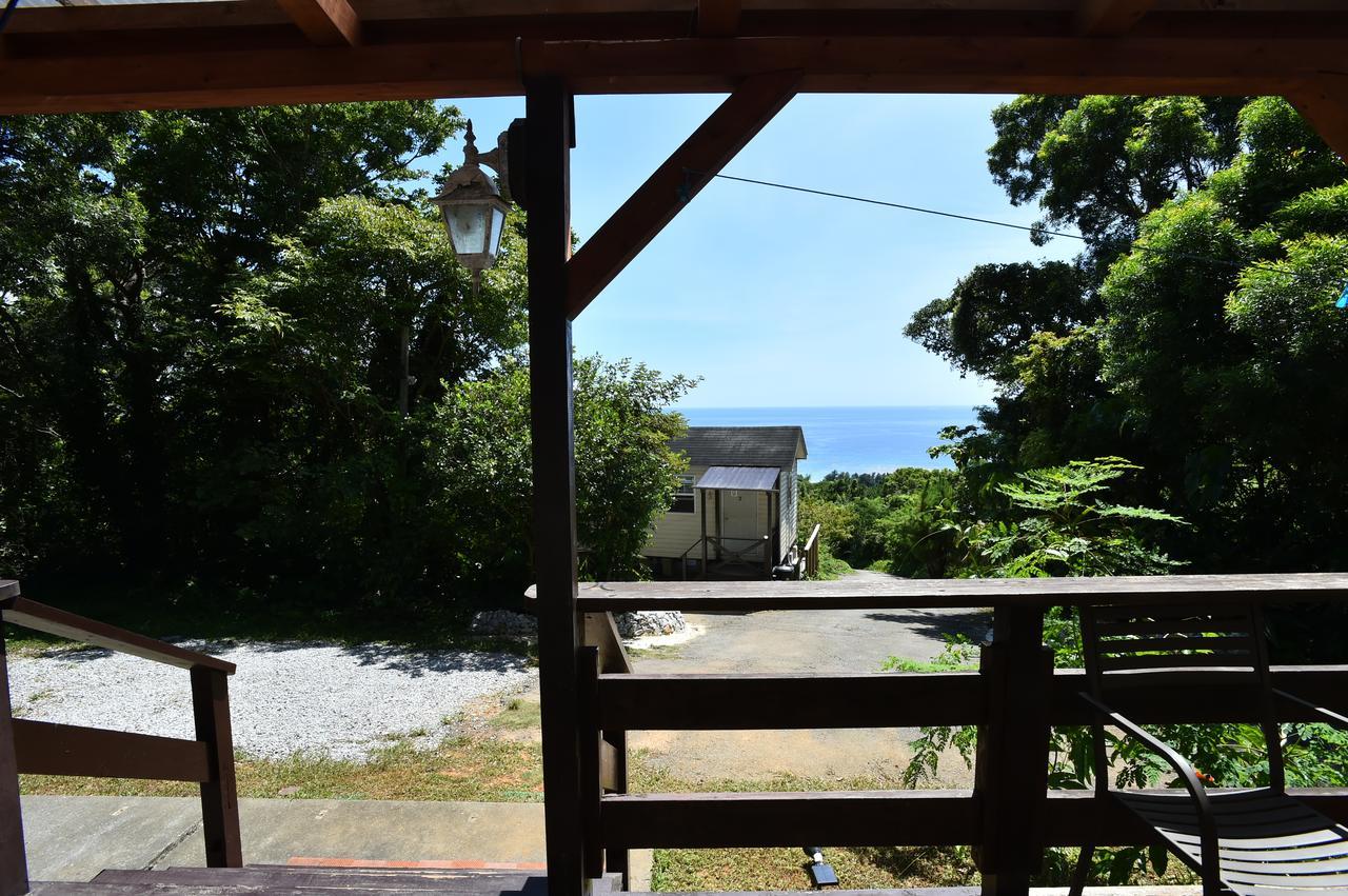 Panorama Ocean View Cottage Motobu Buitenkant foto