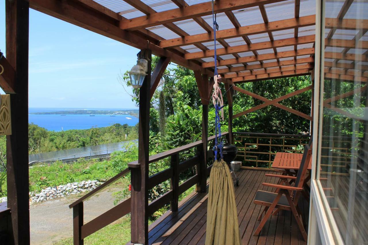Panorama Ocean View Cottage Motobu Buitenkant foto